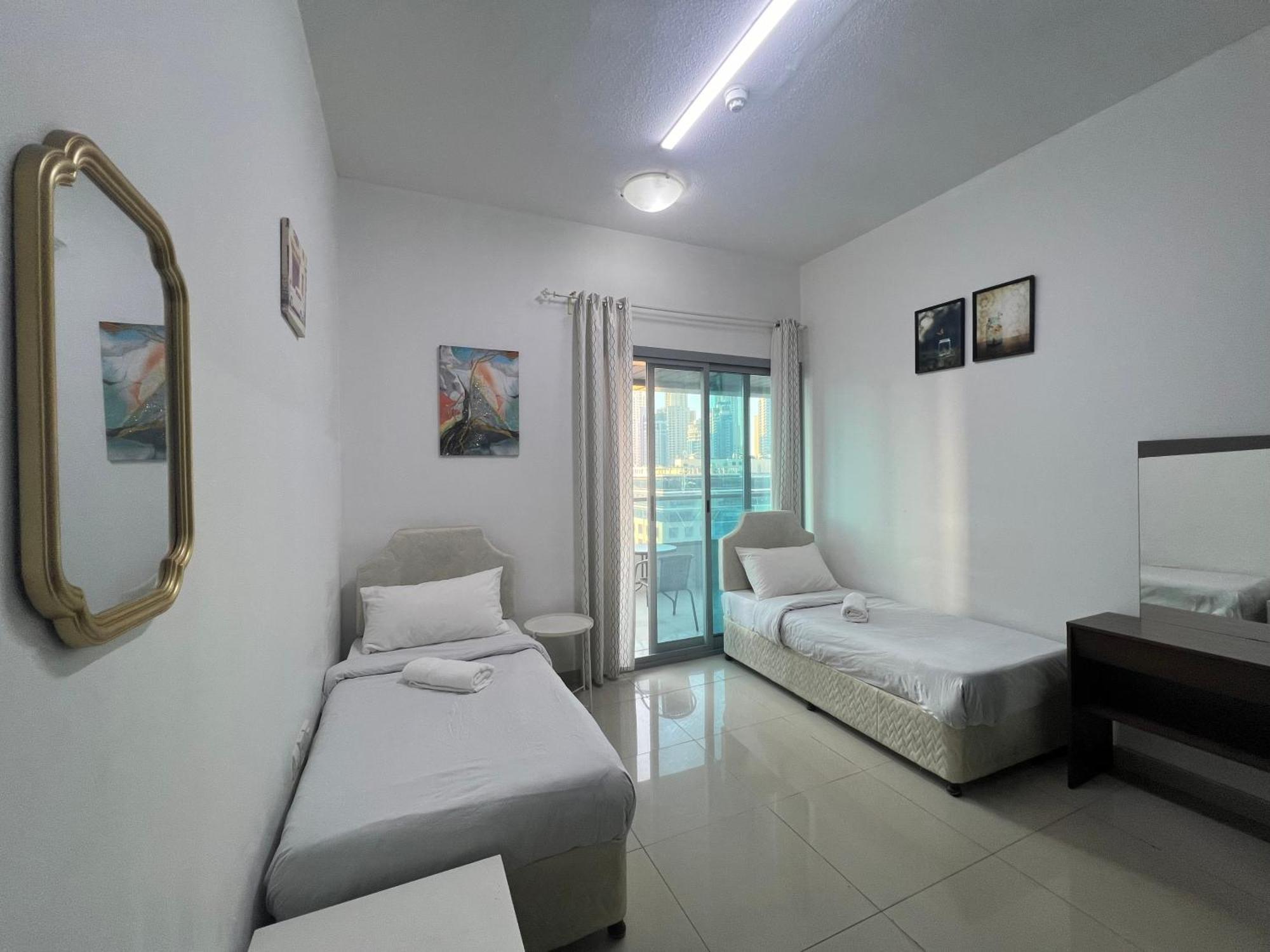 Al Marsa Apartment Дубай Екстериор снимка